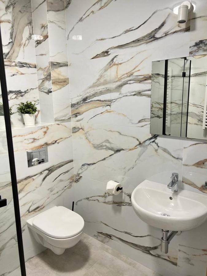 Apartamenty Polna 60 Żory Exteriör bild